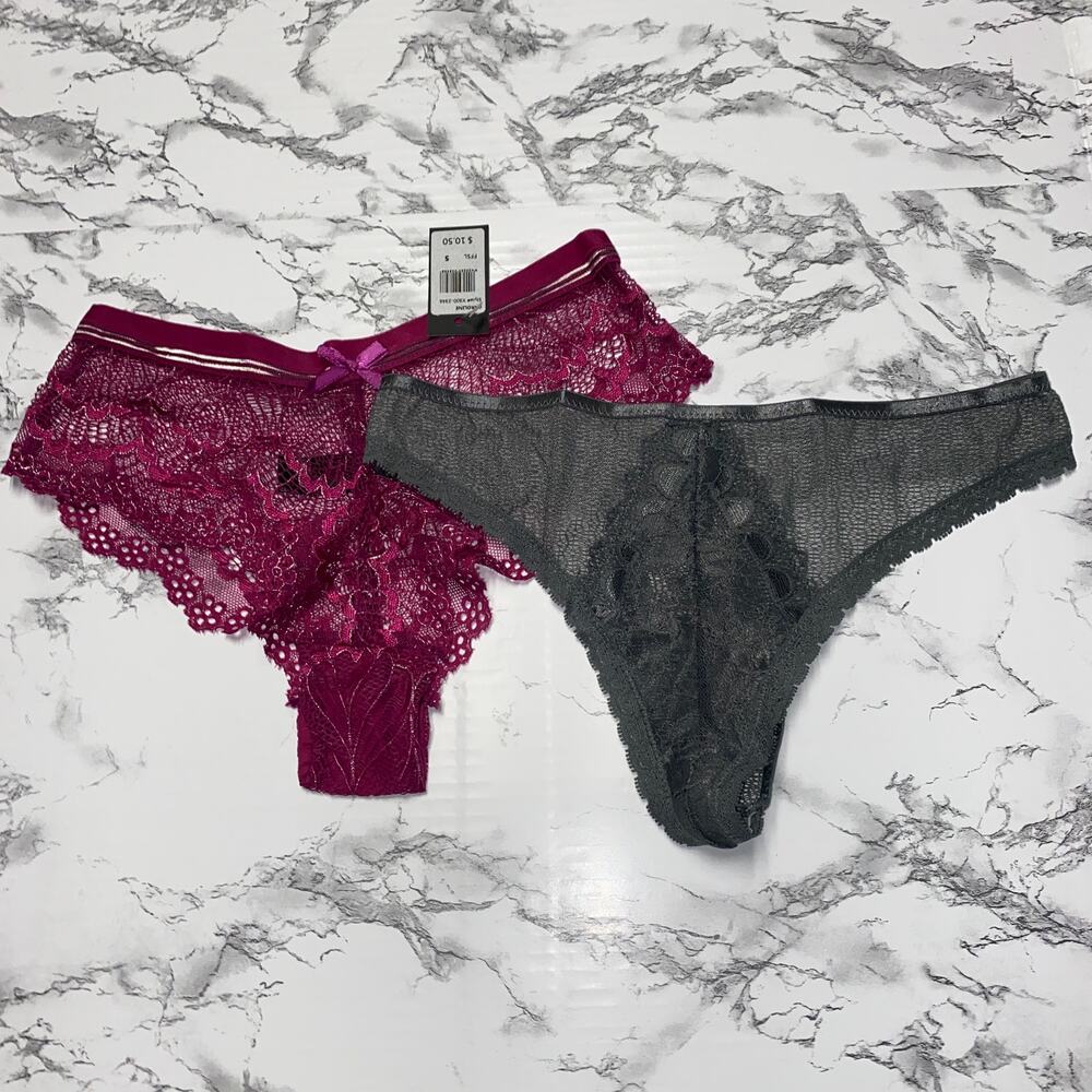 NWT Frederick's of Hollywood Set of 2 Lace Panties Underwear Women's Size Small